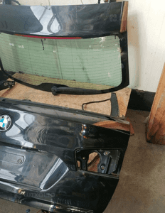 BMW F11 KOMBI Klapa BAGAŻNIKA tył 475 4