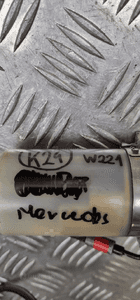Mercedes s W221 siłownik klapy pompka A2218001548 14