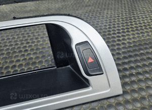 Listwa 8K1857186H 8K1941509 6595-000 Ozdobna Dekor Kratki Nawiew Obudowa Konsoli Deski Licznik Awaryjne EU Audi A4 B8 A5 6