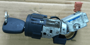 Citroen C3 Picasso stacyjka kluczyk 2