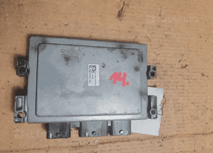 } KOMPUTER SILNIKA RENAULT 8200454467 S120201108B 3
