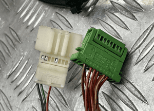 BMW F20 F30 WIĄZKA PRZEWÓD INSTALACJI SILNIKA 8508695 8586141 11