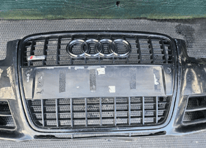 Zderzak Przod Przedni S-Line Kratki Spryski Xenon Czujniki PDC Halogeny Gril Atrapa LZ9Y AUDI A4 B7 Kombi Sedan 17