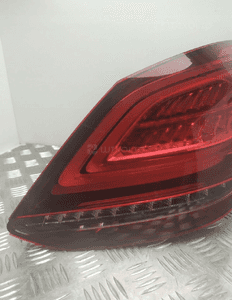 Mercedes W205 lampa prawy tyl A2059064603 3