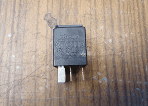Przekaznik Przekaźnik 373 370 614 53 395 Sterownik Moduł Audi VW Skoda Seat 18