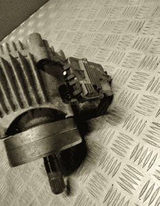 Porsche macan 95B reduktor nastawnik 95B341010 95B927755B 6
