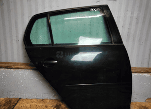 DRZWI PRAWY TYŁ VW GOLF V HB 5D 2
