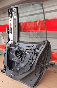 Bmw I3 lci drzwi prawy tył tylne C2V 11