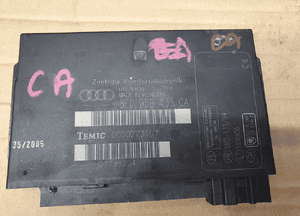 Moduł 8E0959433CA Sterownik Komputer Komfortu Audi A4 B7 Europa 1