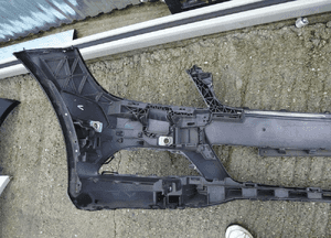MERCEDES 204 LIFT PDC CHROM ZDERZAK PRZEDNI 4