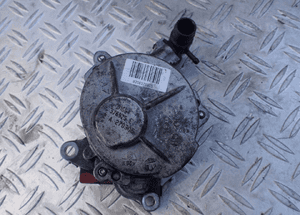 POMPA VACUM RENAULT ESPACE IV 2.0 DCI M9R 8200376925 2