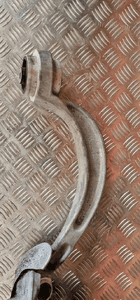 Audi Q5 zwrotnica amortyzator prawy prawa przód 4G0407242C 8K0407696H 8