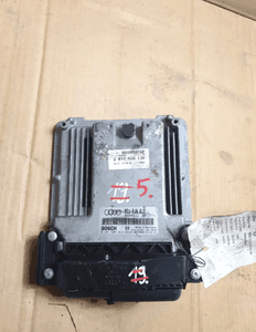 } KOMPUTER STEROWNIK AUDI A4 B6 2.0 FSI 8E1910018 0261S01023 1