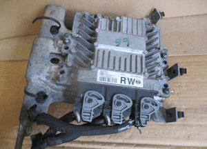 STEROWNIK SILNIKA KOMPUTER NISSAN QASHQAI J10 1.5 DCI S180033108A SID303 2