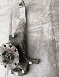 Zwrotnica lewa lewy przód Porsche Cayenne 2 II 3