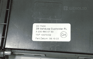 UCHWYT NA KUBEK A2306800750 MERCEDES SL R230 4