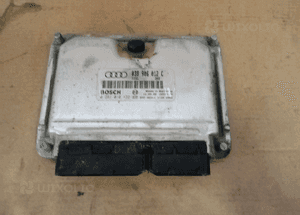 Komputer sterownik silnika Audi A3 8L 038906012C 1