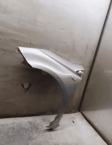 * BŁOTNIK LEWY PRZEDNI PRZÓD NISSAN NOTE KY0 SREBRNY 2