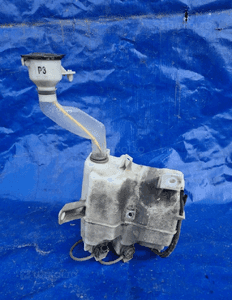 TOYOTA PRIUS III 09-15 zbiorniczek spryskiwaczy 2