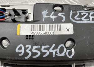 BMW F39 F45 F48 LAMPKA PODSUFITKI 9355400 3