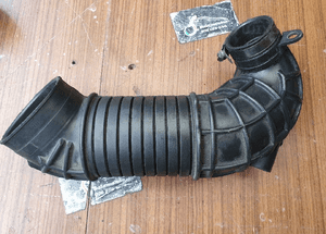 Przewod 8E0129615J Turbo Waz Turbiny Rura Dolot Powietrza VW AUDI 1.9 TDI 2.0 TDI 8E0129615J 1