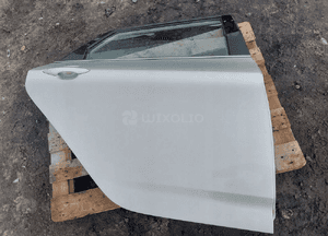 HYUNDAI I40 DRZWI PRAWE TYŁ TYLNE KOMPLETNE w KOLOR 1