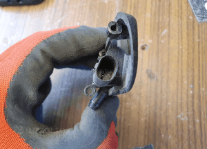 Dysza Spryskiwacza Spryskiwacz Szyby Podgrzewane AUDI A3 8P A4 B6 B7 12