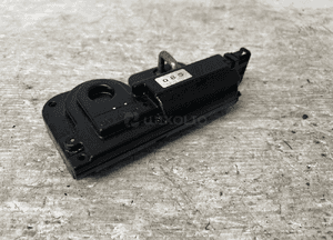 Porsche Cayenne I zamek dociąg klapy bagażnika 7L0827511 3