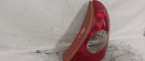 . TYL TYLNA LAMPA PRAWA RENAULT CLIO 2 LIFT 2