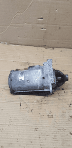 Rozrusznik starter silnika Renault Laguna III 2.0 DCI 233002654R 1