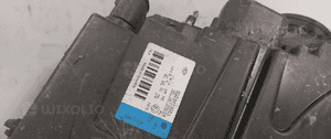 Przod przednia lampa prawa volkswagen polo 9N 6