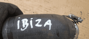 Rura wąż przewód intercoolera Seat Ibiza IV 1.6 TDI 6R0145833 6R0145762A 6