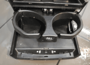 MERCEDES R-KLASA W251 CUPHOLDER SCHOWEK TUNELU NA KUBKI ORYG ŁADNY 6