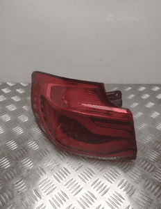 Bmw F34 lampa tył lewa w błotnik 7417469 1