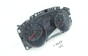 ZEGARY LICZNIK VW PASSAT B8 26901KM 3G0920750F 2
