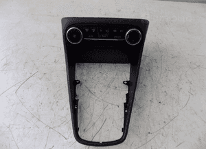 FORD FIESTA MK8 PANEL KLIMATYZACJI H1BT-18C612-AG 1