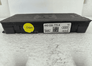 AUDI A6 A7 LADOWARKA INDUKCYJNA WZMACNIACZ SYGNALU 4K0035773A 2