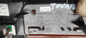 Listwa osłona dekor konsoli VW Touareg 7L6857189J 7L6857239 6