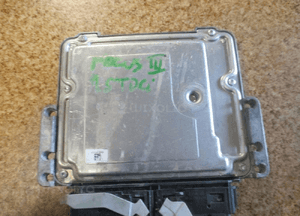STEROWNIK SILNIKA FOCUS MK3 1.5 TDCI 0281033084 3