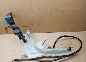 Zbiorniczek spryskiwaczy pompka Audi A6 C6 Sedan 4F0955453M 2