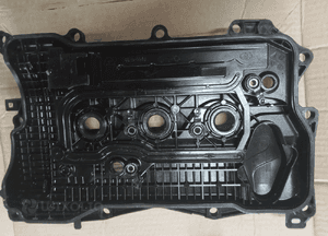 pokrywa zaworów yaris IV 1.5 xm15ap92g 2