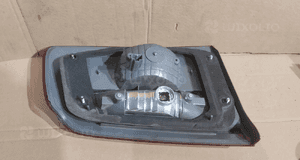 LAMPA PRAWA TYŁ TYLNA W KLAPE MAZDA 626 GF KOMBI 2