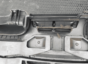 Konsola 8E1857067A Deska rozdzielcza Kokpit Soul Czarna Kraki Nawiew Podswietlane AUDI A4 B6 Europa 22
