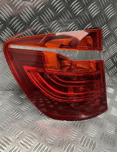 Bmw F25 lampa lampy tył komplet 7217309 7217306 7217310 7217305 2
