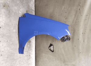 Błotnik przód przedni prawy volkswagen polo 9N3 LA5F 1