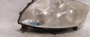 Przod przednia lampa lewa toyota auris E15 2
