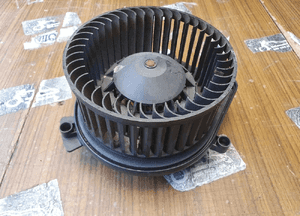 Wentylator Dmuchawa 8E1820021 A B E Nawiewu Nagrzewnicy VALEO EU AUDI A4 B6 B7 20
