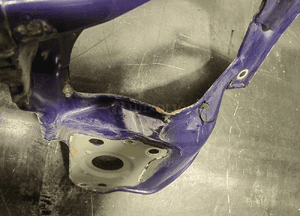 PAS PRZEDNI WZMOCNIENIE OKULAR OPEL COMBO C CORSA 09114128 3