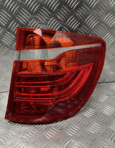 Bmw F25 lampa lampy tył komplet 7217309 7217306 7217310 7217305 4