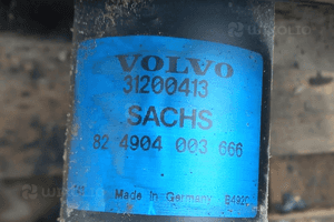 Volvo XC70 mcpherson przód przedni prawy lewy 2